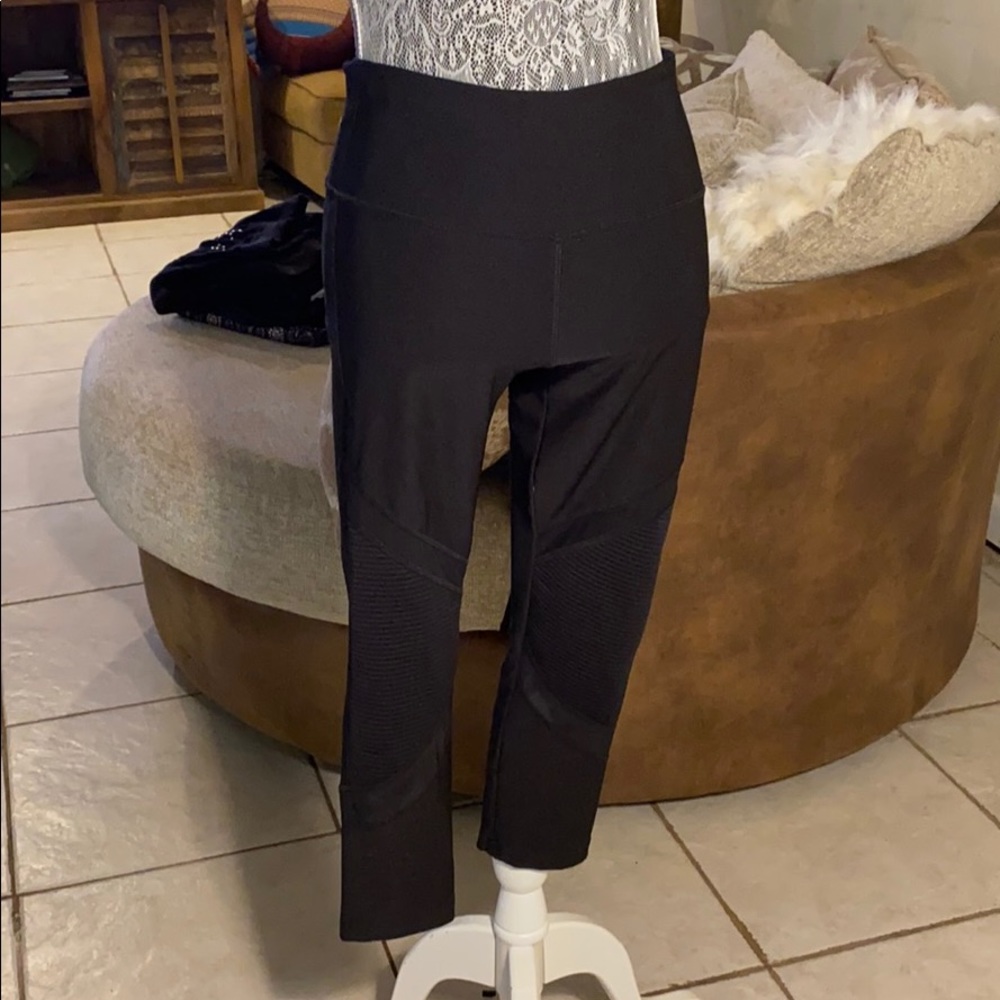 Yogo Athletica yoga Pants
